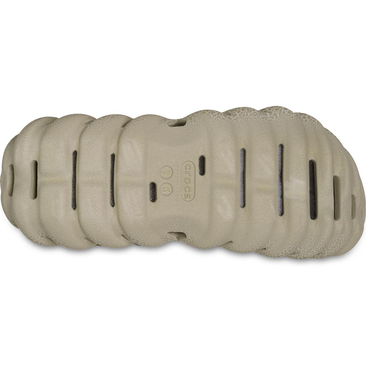 product/c/r/crocs_211630-0lj_3-q325.jpg