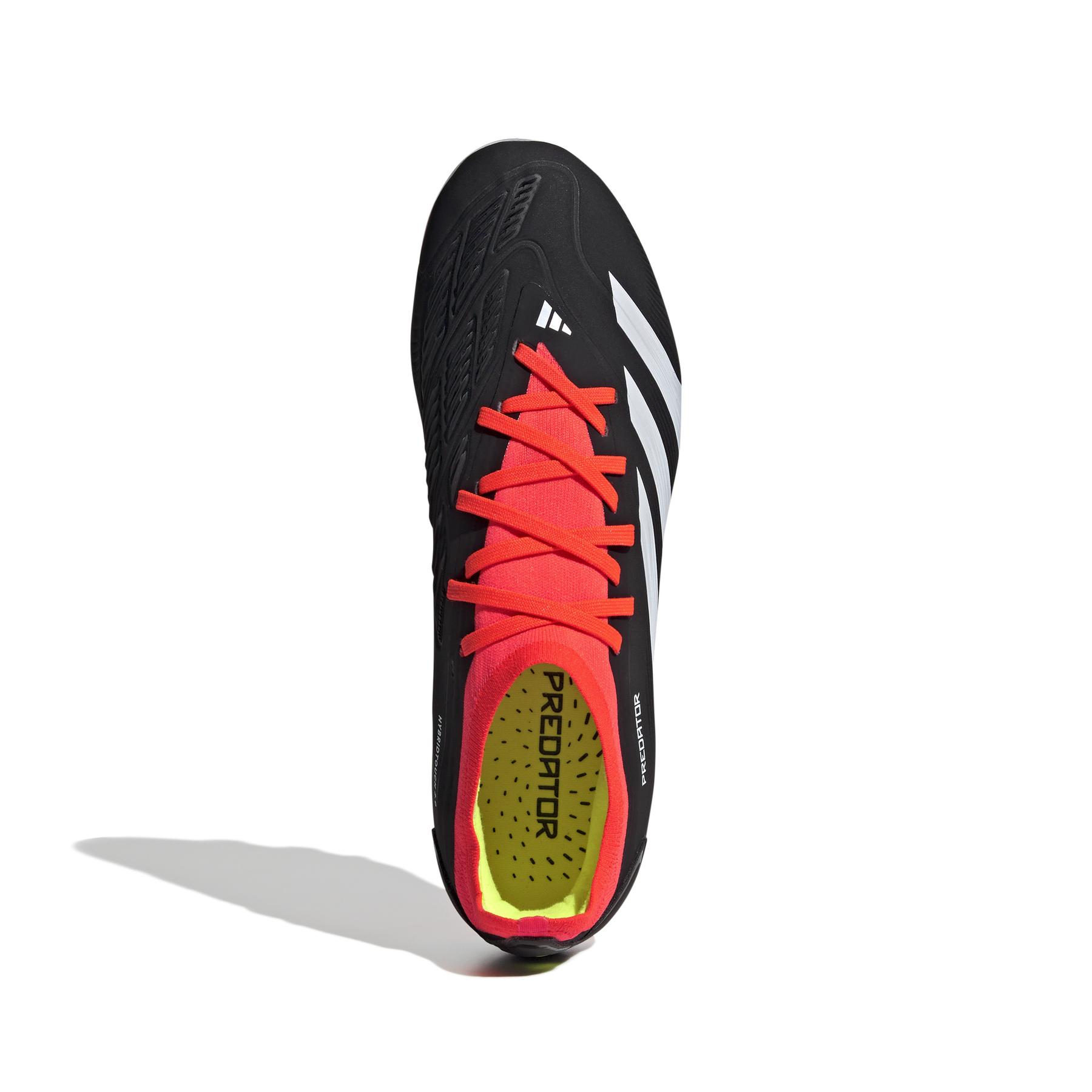 product/a/d/adidas_ig7733_2_footwear_photography_top_portrait_view_white-030824.jpg