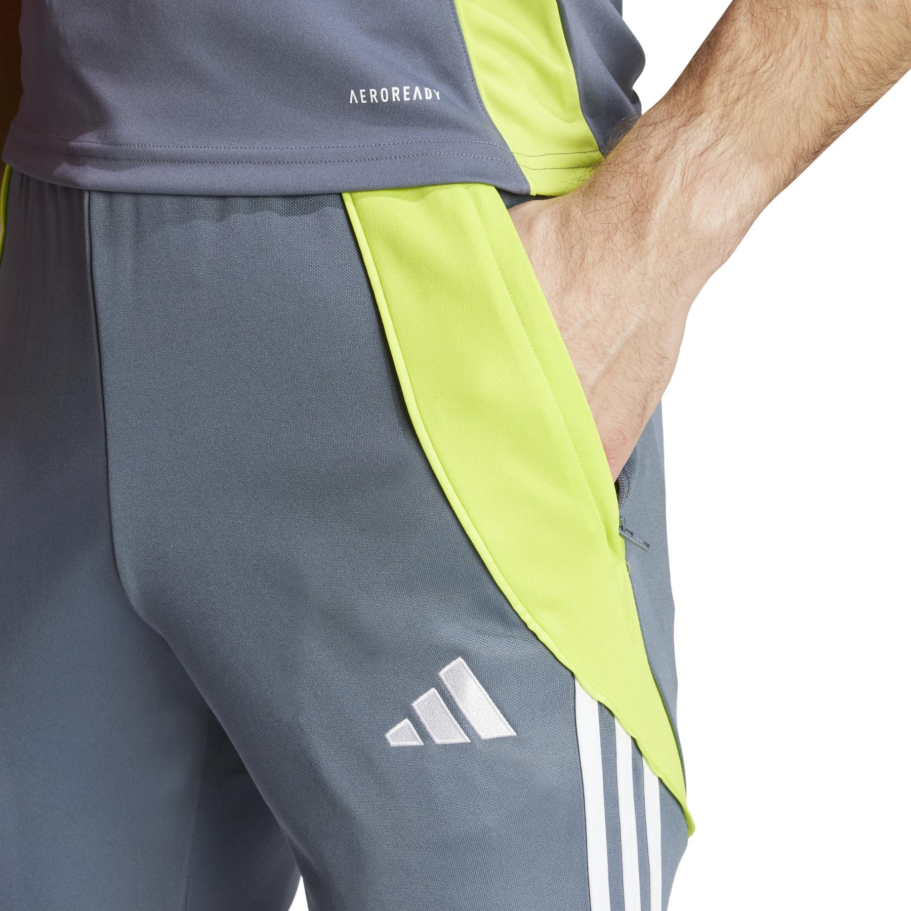 product/a/d/adidas_iv6945_8_apparel_on_model_detail_view_1_white.jpg