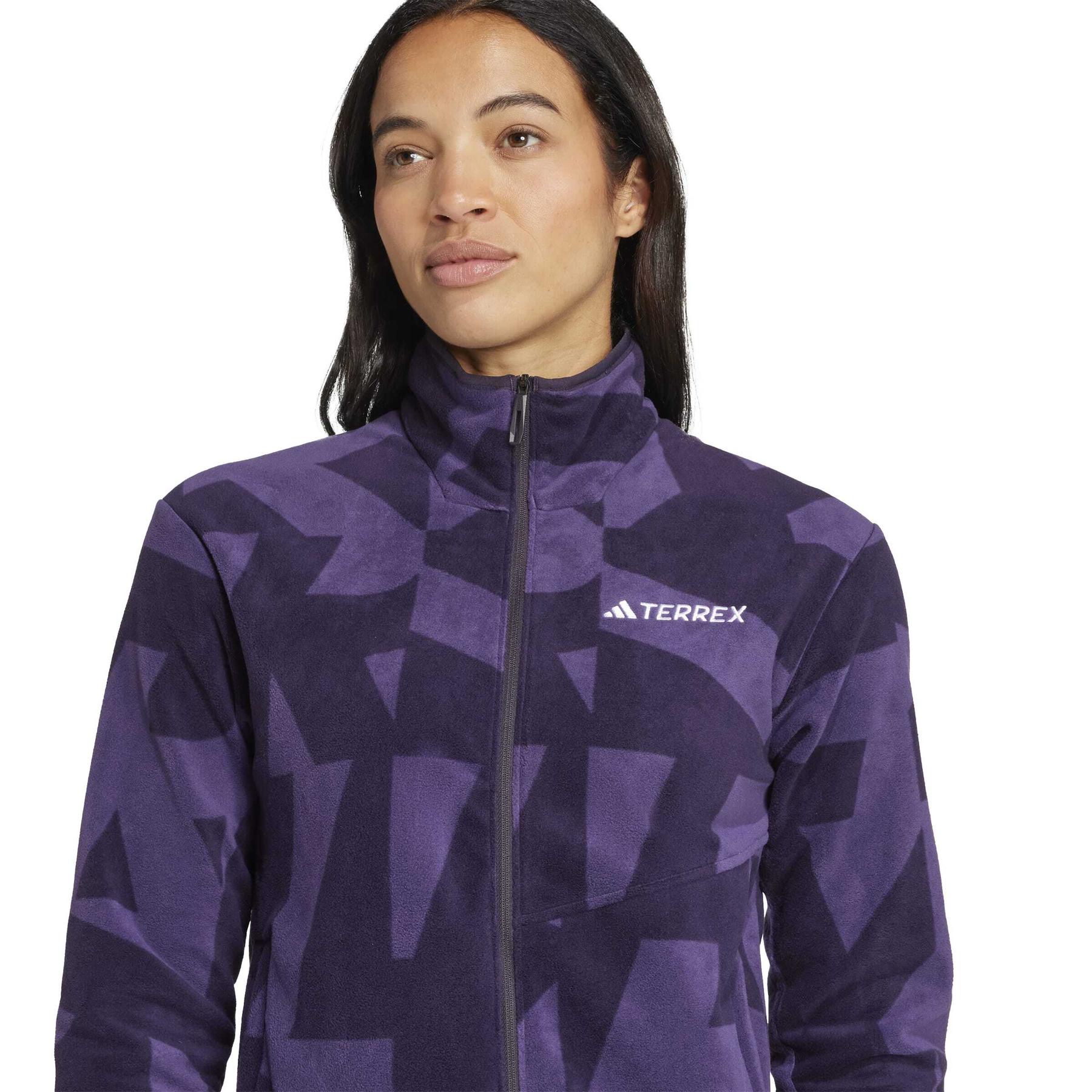 product/a/d/adidas_jn0996_6_apparel_on_model_detail_view_1_white.jpg