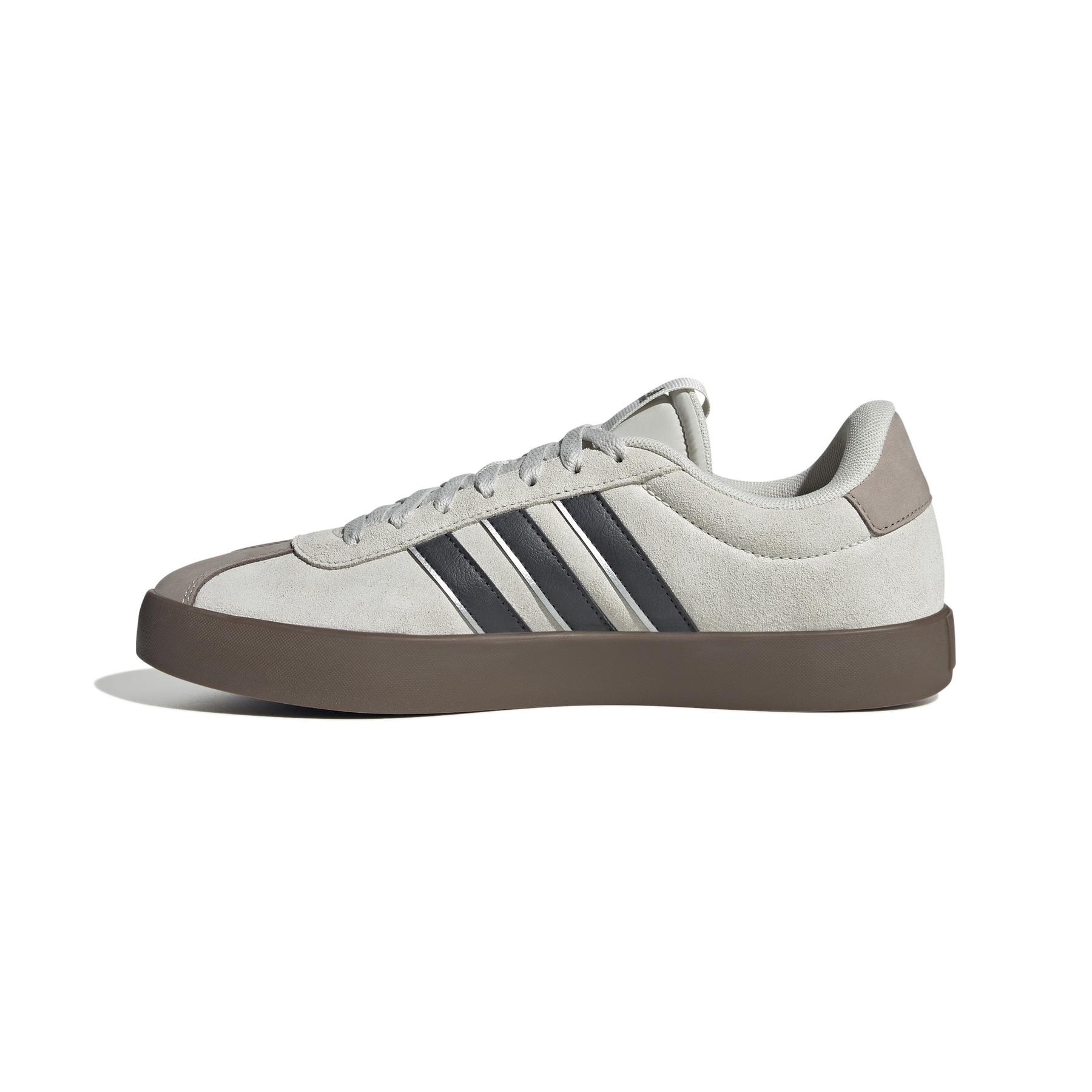 product/a/d/adidas_jp5288_5_footwear_photography_side_medial_center_view_white-nw091625.jpg
