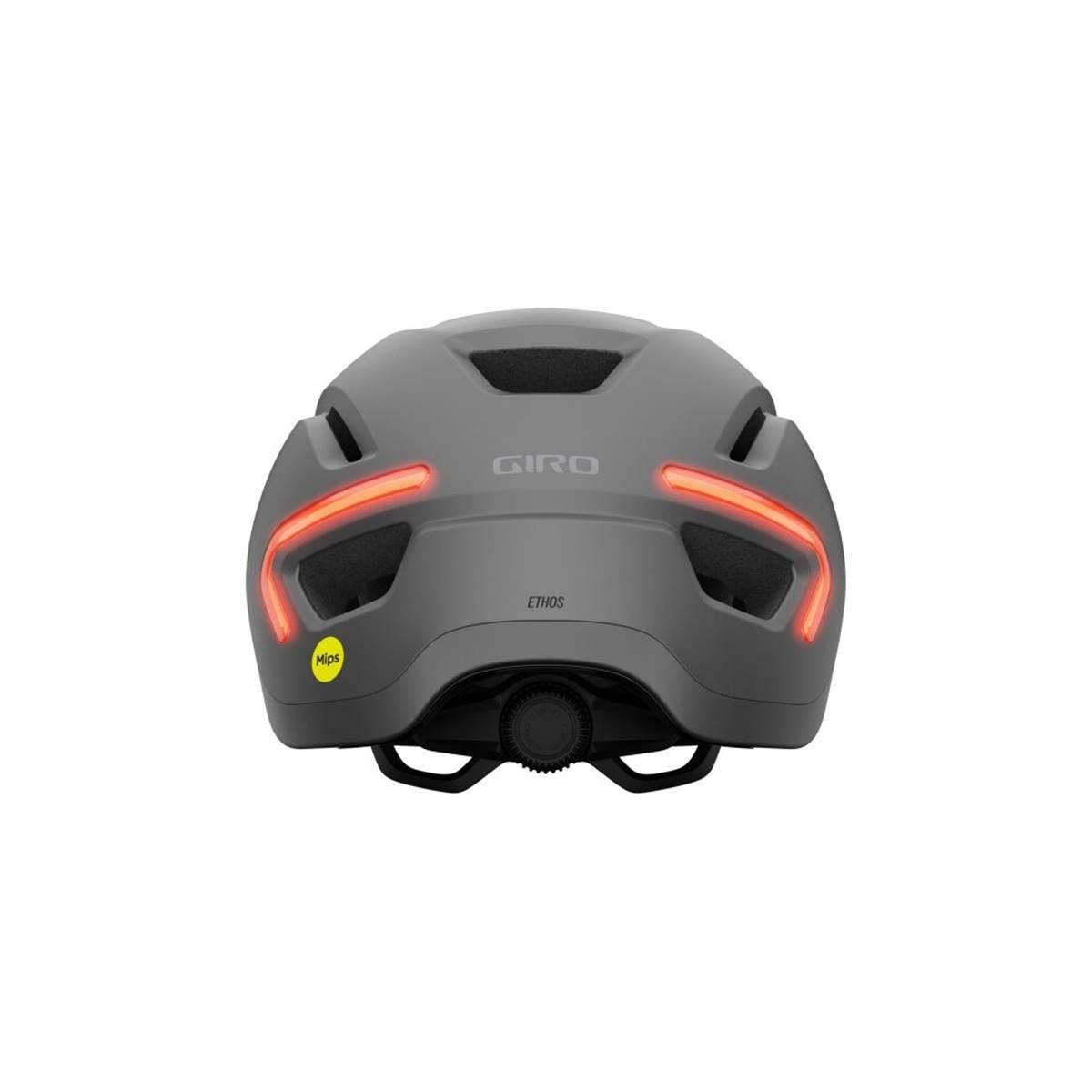 product/g/i/giro_7141624_4.jpg