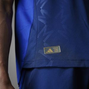 product/a/d/adidas_iu1391_15_apparel_photography_heromrktng_view_6.jpg