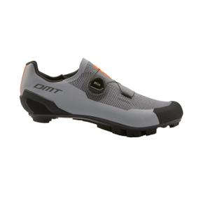 10dmt23km300062-buty-rowerowe-dmt-km30-szary-czarny