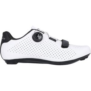 e224409-1002-buty-endurance-kukanol-bialy
