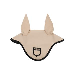 eth09023l-sand-black-krotka-czapka-z-tkaniny-technicznej-z-logo-equestro-piasek-czarny