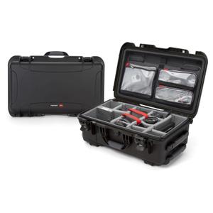 935s-060bk-0a0-futeral-na-kamere-nanuk-935-pro-photo-czarny-559x356x229-mm