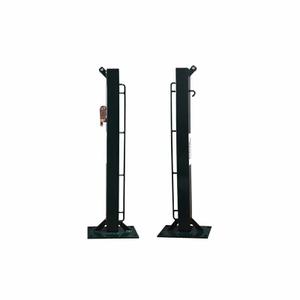 0012360-zestaw-2-stalych-slupkow-kwadratowych-padel-z-przykrecanymi-podstawami-softee-equipment-zielony-80x80-mm