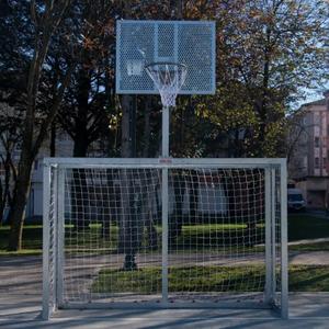 0012595-zestaw-2-bramek-do-futsalu-pilki-noznej-z-ocynkowana-obrecza-do-koszykowki-softee-equipment-srebro-tu