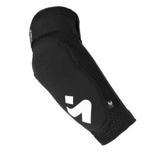 860005-black-s-ochraniacze-lokci-sweet-protection-pro-czarny