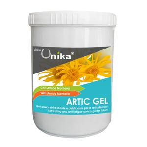 uk00480-zel-chlodzacy-dla-koni-arctic-unika-bialy-1-kg